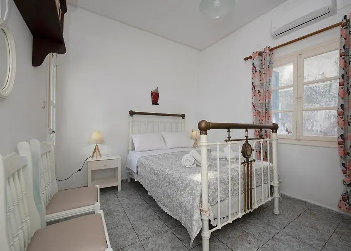 Tatil Evi Giameiko Traditional House Kalymnos Myrties